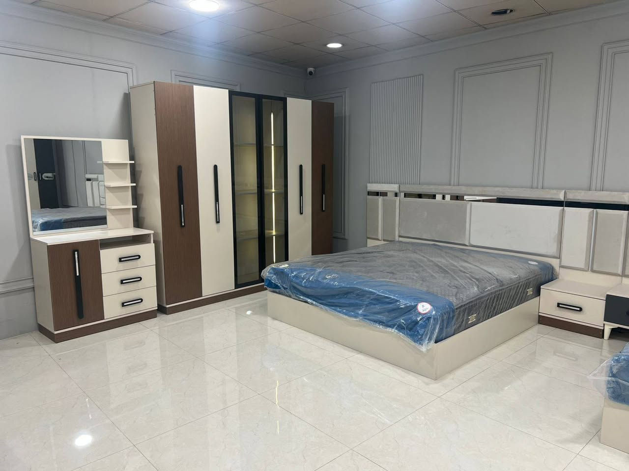 تم وصول عرف نوم جديده 5 قطع 
مراسله على واساب أو خاص رقم موبايل ***********
هردي عادل
