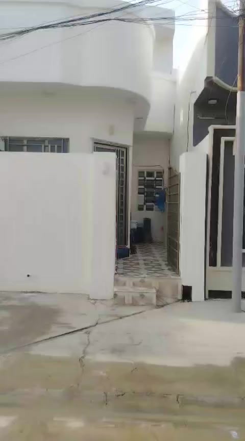 السلام عليكم بيت للبيع في الرشيديه قطاع خامس مساحة 90متر البيت غرفة نوم وستقبال سعر 46 وهذا رقم هاتف او وتساب بي ***********
