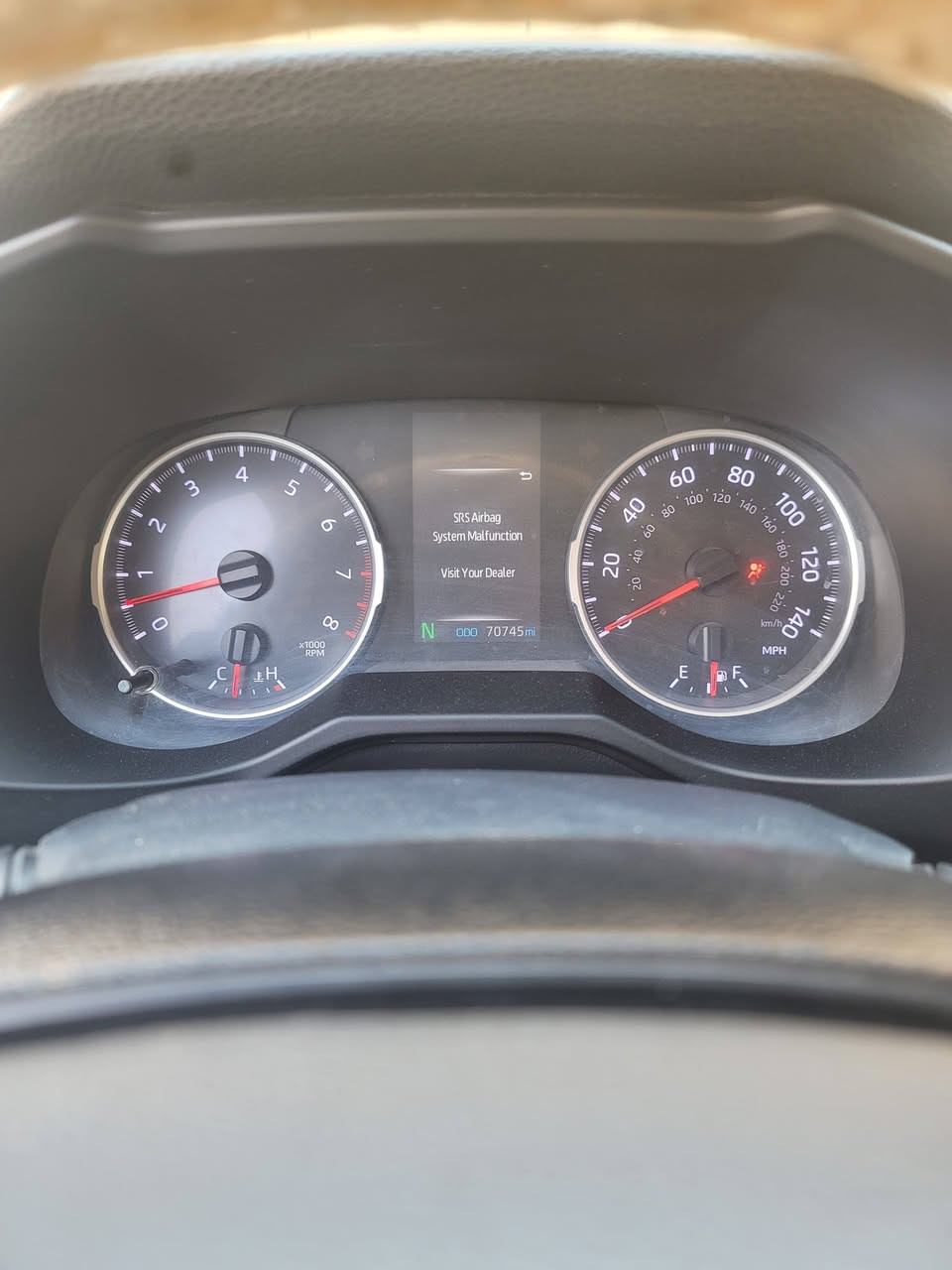 السلام عليكم راف فور حادث خفيف جاملغ أمامي وتصليح بدايت الشاصي ماشيه حالين ٧٠ الف مكاني كربلاء المقدسة  موبايل ***********
*********** 
السونار مرفق معه الصور اي استفسار اتصال سعر مناسب ١٨٥
