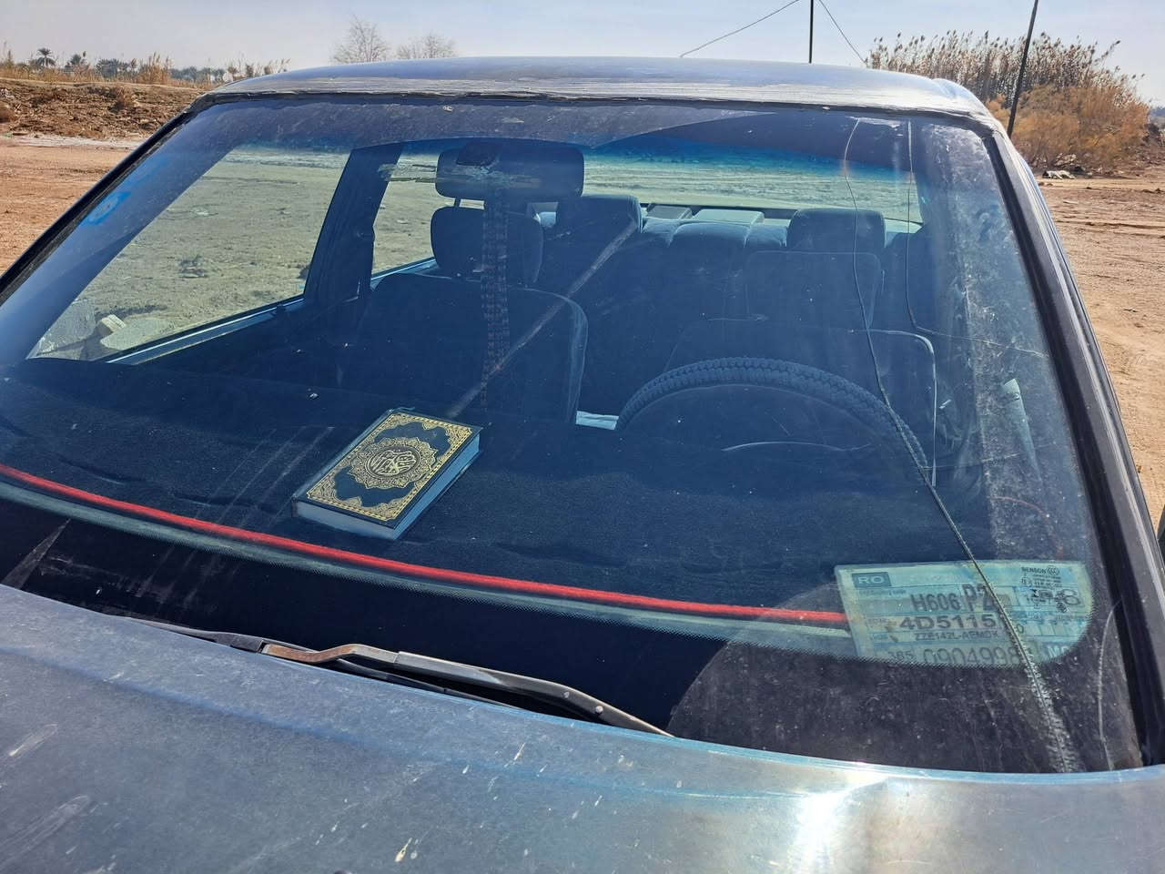 ارنب  يسرئ بلادي مصبوغه حزام ابيع مصبوغه كلها مكفوله م̷ـــِْن لكص ولعيب شرعي موديل 94رقم بغداد دولي بسمي مداور ثاني يوم لسعر 66وبيها مجال شي قليل اي عيب ما بيها تَعاّإاّإلّ وتدلل شلع عيوني للشراي ***********مكان بغداد لمشاهدة
