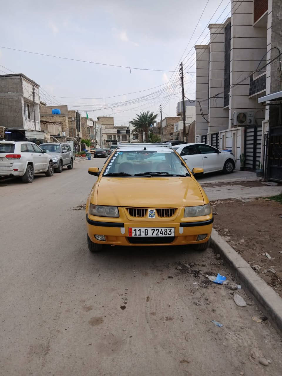 السلام عليكم للبيع سيارة سمند موديل 2012 رقم بغداد انكليزي سنوية جديدة مصفرة هيئة او غرامات مكينة كير خير من الله سيارة جاهزة مابيهة اي نقص بيهة باب السائق مصبوغ اثر شخوط فقط الباقي مكفولة السعر 34ورقة او بيها مجال للاستفسار الاتصال على الرقم *********** المكان بغداد حي الجهاد
