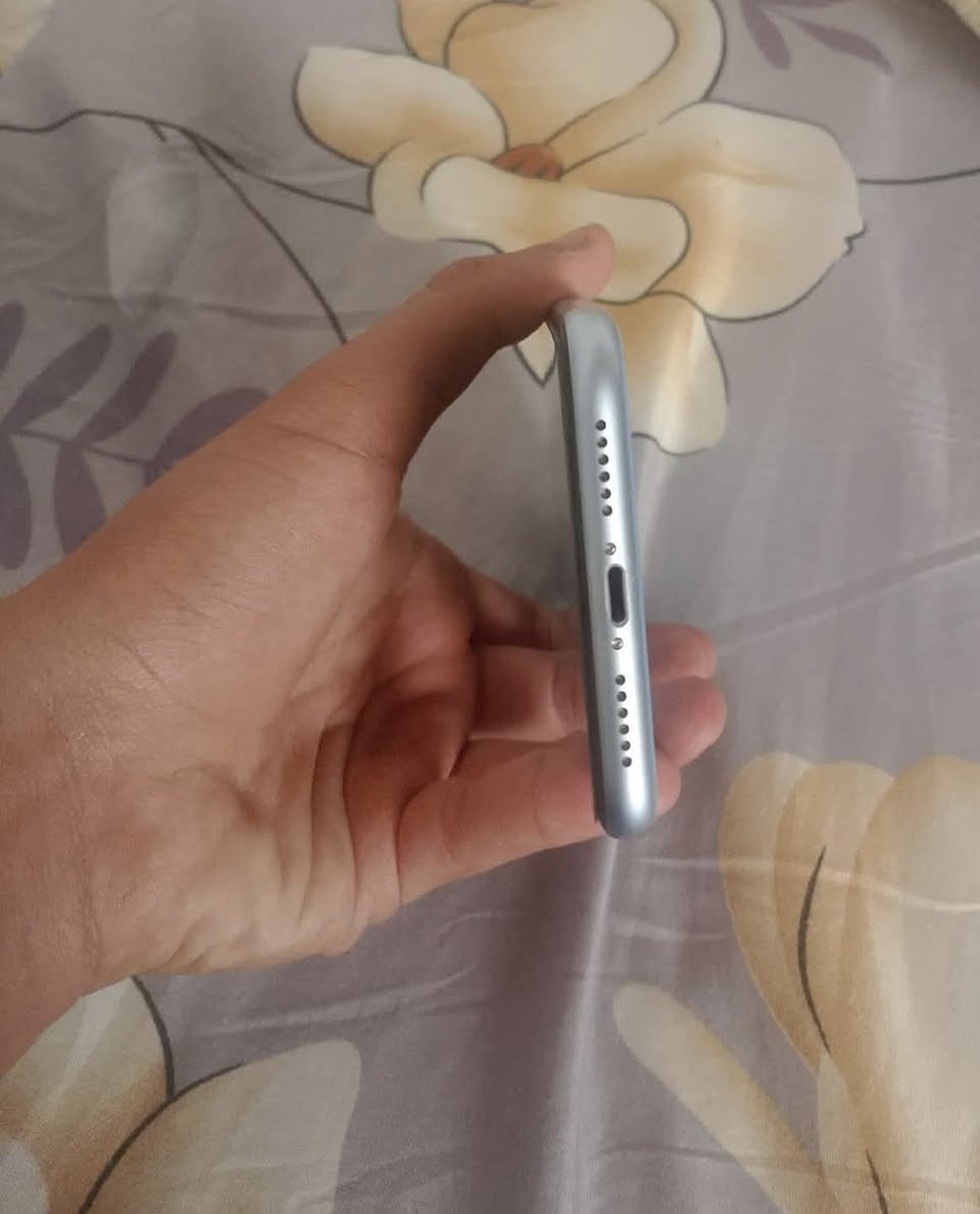 ايفون اكس آر نظافه 💯 ما مستبدل اي شي البطاريه ٧٦ الذاكره ٦٤ .السعر ١٩٠


**إذا كنت صاحب هذا الإعلان وتريد حذفه لأي سبب، رجاءا أرسل رسالة إلى الدعم الفني**