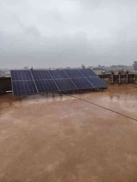 الموقع:شميط
منظومة منزلية
حجم المنظومة =10 نهاري & 10 ليلي
مكونات المنظومة -=
🔸 بطارية ليثيوم 10 كيلو شركة توب اليكتريك
                    ضمان خمس سنوات
 
🔸 5 لوح شمسي  بقدرة 620 واط شركة ميدل بور 
                    ضمان عشر سنوات 
🔸 انڤيرتر  شركة Welion حجم 6كيلو      ضمان سنه واحده 

سعر المنظومة 2مليون و600 الف العرض الجديد 🔥 
مع الربط والتنصيب وملحقاتها كاملة باجود انواع الحديد المغلون المضاد للماء والرطوبة وسراكت وجوزات ووايرات نحاس اردنية اصلية 

للحجز والاستفسار الاتصال بنا: ‏‪***********‬‏
او زيارة موقع الشركة في: الشرقاط - اسديرة عليا
