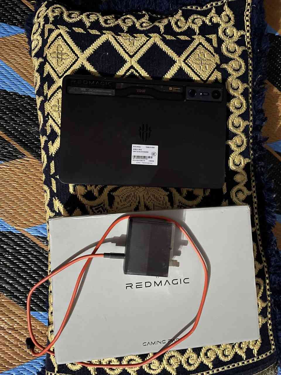 اسبوع من فتحته من الكاردونه الذاكره ٥١٢معالج 16+12مو ٨+٨ باب اول شاهد الله اخذته مليون او ١٠٠ أريده ٩٥٠او بي مجال للطيبين رقم ***********
