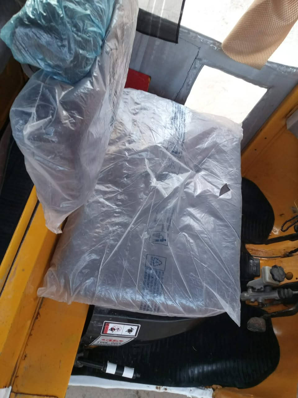 سلام عليكم تكتك اللبيع موديل 2020شهر 12رقم كربلاء سنويه لل 28تكتك خير من الله حته لدوز مامعمراه
بيهه طخه قليله بل صفحه 
تراي زيرو تكتك احله من لصور 
مكاني حله ابوغرق رقمي *********** 
مامتواجد فيس تصل وبيك خير ودلل
