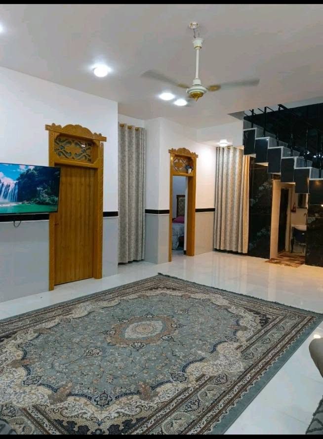 يالله بيت للبيع 200متر العنوان مجمع بيتي الثاني بناء درجه اولى طابوك جمهوري للاستفسار ***********
