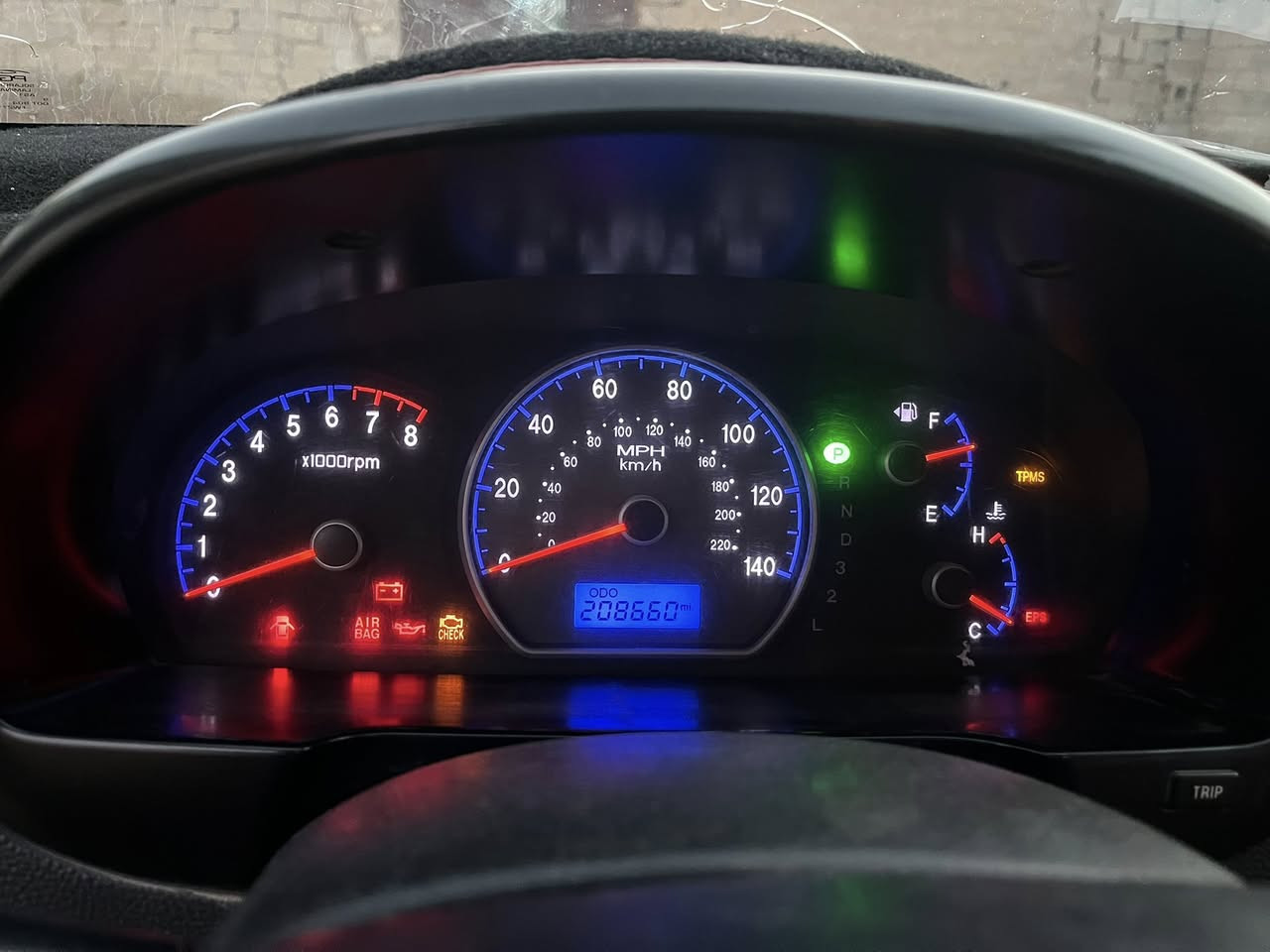 النترا 2009محرك 2000وارد أمريكي ضربه چاملغ بدون ايرباك وبنيد مبدل والباقي كفاله تبريد ثلج ❄️ مال جناي 
السعر 103وبيه مجال 
العنوان بغداد النهروان 
***********
