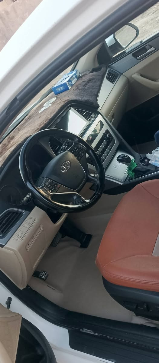 سلام عليكم سوناته مديل 17 خليجي كفاله عامه من تبديل من صبغ من كلشي  ماشيه 180حقيقي  رقمه ربيل بسم شركه رقم دولي تخم تاير حداده جديده سياره جديده ربع ماتصرف عليه  جهازه من كلشي 158  بكان سياره بصره الهارثه شراي ينتصل واني خادم طبيبين ***********
