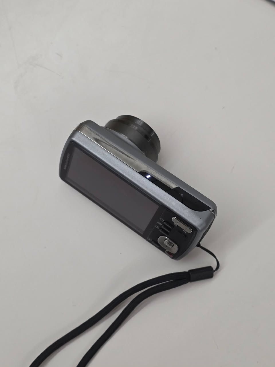 كاميرا ديجيتال
kodak easyshare m580
جديدة مع كافة ملحقاتها والكارتون

السعر 140 متوفر توصيل


**إذا كنت صاحب هذا الإعلان وتريد حذفه لأي سبب، رجاءا أرسل رسالة إلى الدعم الفني**
