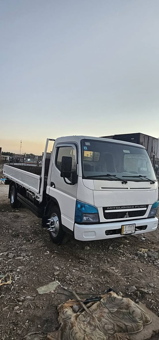 كنتر ٢٠١٤ رقم بابل انكليزي
مكفوله كفاله محرك كير اكسل 
تانكي ٢٠٠ لتر سياره جاهزه  محجروسيقفه موجود
السعر ١٧٥ وبيه مجال للطيبين اتصل ***********
