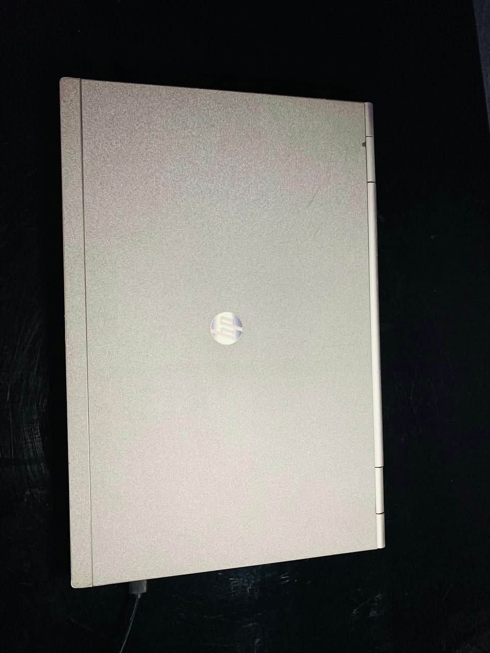 السلام عليكم لابتوب للبيع
الموصفات Intel Core i7-3520M بتردد 2.90

512 جيجابايت SSD

AMD Radeon HD 7570M

(RAM): 16 جيجابايت


**إذا كنت صاحب هذا الإعلان وتريد حذفه لأي سبب، رجاءا أرسل رسالة إلى الدعم الفني**