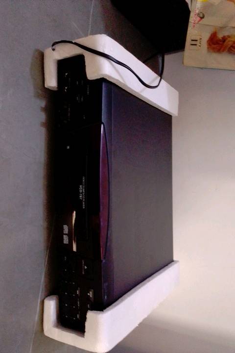 سلام عليكم جهاز مشغل اقراص VCD-787
MP3+AMP
جهاز شغال اي عطل مابي غير مستخدم فقط مره واحده 