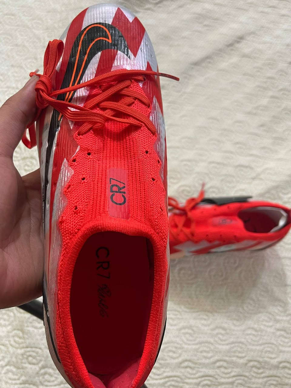 حذا نايك مال طوبه قياس 42 غير مستخدم السعر 30 مع توصيل


**إذا كنت صاحب هذا الإعلان وتريد حذفه لأي سبب، رجاءا أرسل رسالة إلى الدعم الفني**