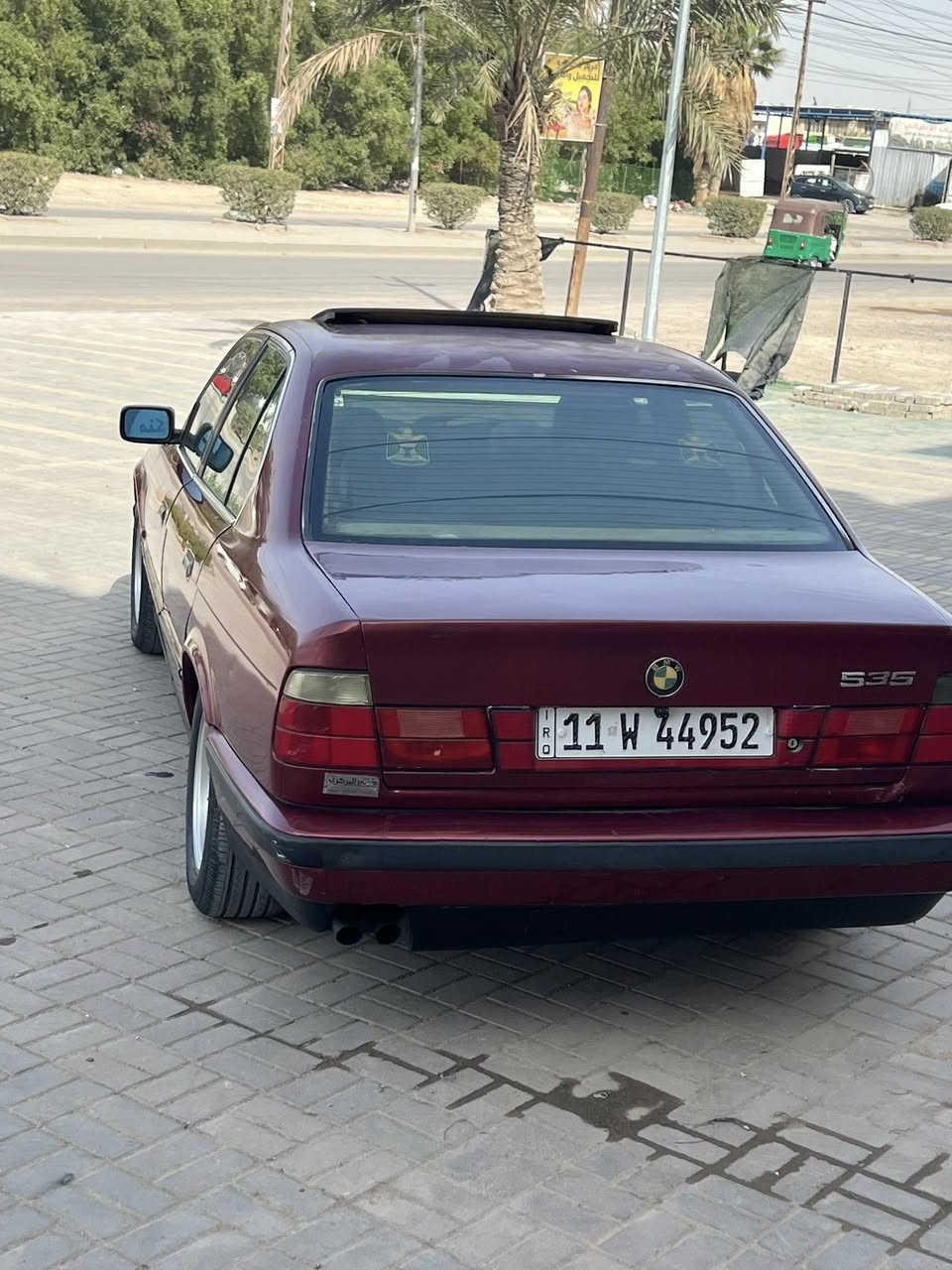 بي ام 500 مسكر دبل فانوص كير محرك كفاله تخم تاير سياره جديده مال جناي بجم عريض فتحه غرفه جديده كهربائيات كله شغاله لايتات زنون رقم بغداد كليزي  سنويه لغايه 30 مديل 91 سعر 53 الدوره ***********
