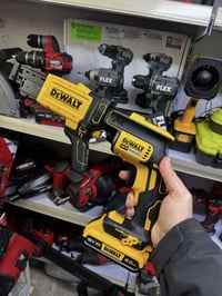 اخوان  دريل DEWALT  جبسن بورد ديكورات جديد كامل  اذا شراي اتفضل خاص  ت...