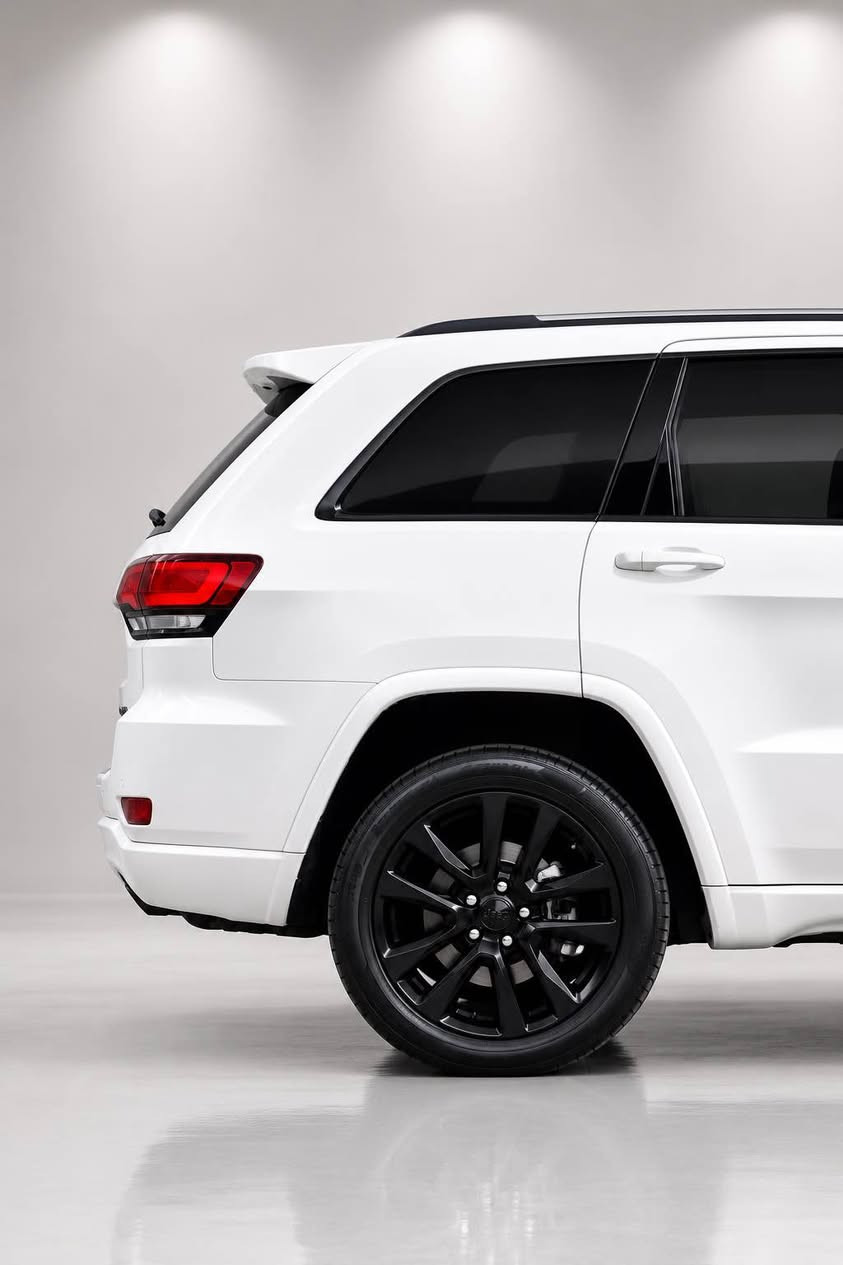 JEEP GRAND CHEEROKE BLACK TOP
2020
CLEAN TITLE
دەعامی بۆ دەعامی بەشەرت بێ لێدران بێ بۆیاخ 
ماوەی ڕۆیشتن ٨٦ هەزار میل
بەسمە و شەغال
شاشە گەورە 
کوشن شاموا 
کوشن جلد و کوشن هیتەر و کوشن کارەبای
سڵاید 
سنوق شەفت
ئاوێنە ڕادار 
تەبرید مەرکەزی
دەبڵ ئەکسل4x4
نرخی ٢٨٨$
*********** السليمانية, العراق
