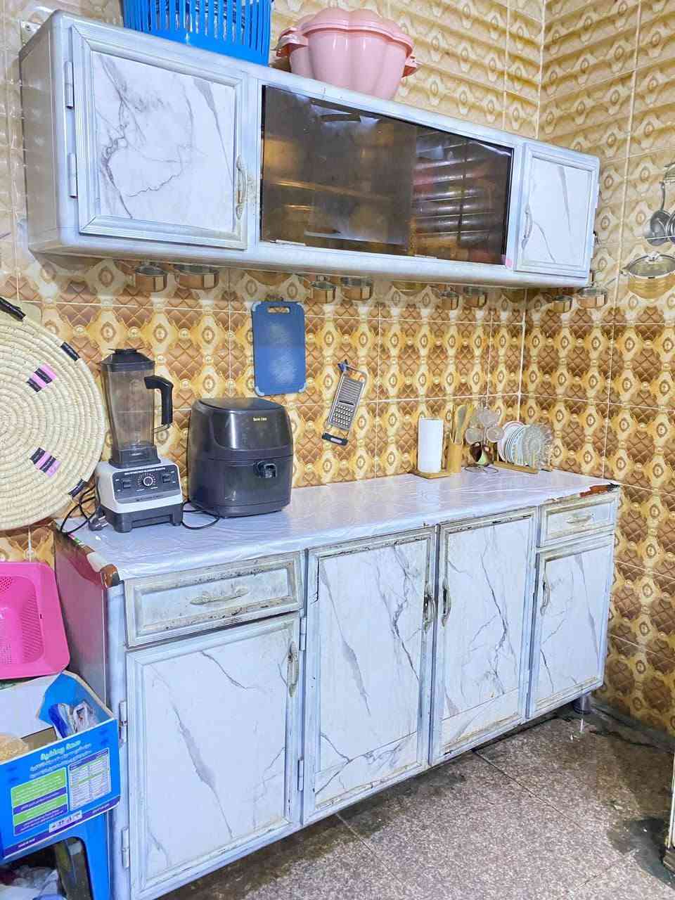 سلام عليكم كاونتر للبيع
سعر 75 وبي مجال بصيط 
مكان ناصريه تضحيه 
الاصال ***********
