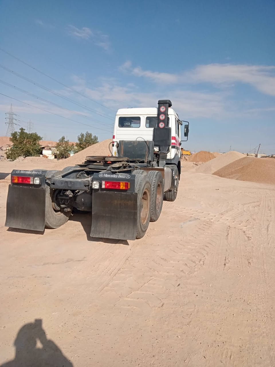 سلام عليكم البي موديل 96 محرك 35 دبل تيربو 
كير فافون 
مجموعة جيف قيطان 
رقم انكليزي انبار ثلاث لوحات قلاب 
شاصى مكفول لا فطر ولا كسر 
المكان النجف الاشرف 
اتصل ***********
