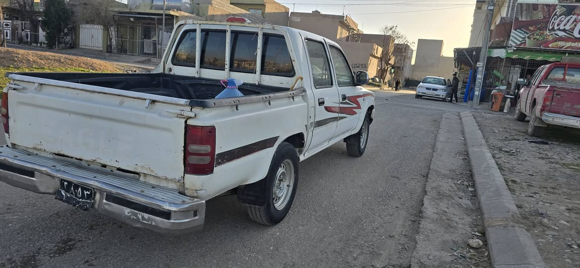 ژ'م***********
*********** توێتا پیکاب ئەدمیراڵ بۆ فرۆشتن مۆدیل ٢٠٠٥مەنەفێست ئەسڵی فسفۆڕ مەکینە کابریتەر گێڕو مەکینەو ئەکسلی شانسی بەشەرت زۆر توندو تۆڵەو نمونەیە لە جوانی سعر ٢٤ گڵاو مەعمەلە
ناونیشان چمچمال
