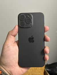 موبايل ١٤ برو ماكس ماستر بطارية ٩١ ذاكرة ٢٥٦ بلادي ممفتوح شرط مكاني ال...