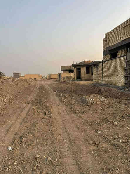 #هيكل للبيع بناء شخصي ، #في مجمع البيادر السكني #المساحة 200م
#مجاري ونزالات كهرباء كاملة 
#مطلوب 95 مليون ، #القسط 495

#السعر المطلوب 138 
#للتواصل والاستفسار زيارة المكتب (حي الحسين الاربع سايدات - مقابل معرض بغداد للتقسيط) 
او #الاتصال ***********
او #واتساب ***********
