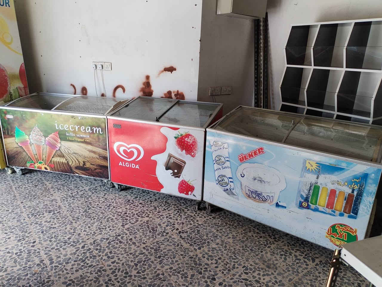 رفوف جداريه 
رفوف وسطيه 
رف جرزات
سلات جبس
عارضه مشروبات 
عارضه احذيه
عارضه بهارات
مجمدات
عارضه تعليق هوكات
ميزان إلكتروني 
موصل ايسر 
*********** اتصال و وتساب 
*********** اتصال فقط 
خاص مفتوح 
ملاحضه.. حجز اغراض ما عندي
