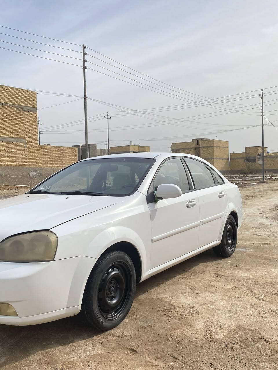 السلام عليكم
أوبترا 2011
السيارة للبيع، وبمواصفات ممتازة ونظيفة 
• الموديل: 2011.
• اللوحات: أرقام جديدة (مسجلة وجاهزة).
 السنوية باسم الوالد (تحويل مباشر)
السيارة حادثها بسيط جداً وموضح بالصور،
• الجاملغ الخلفي: معمر تصليح درجة أولى (بدون صبغ - جاهز للصبغ).
• الهلالات الخلفية: تعمير بسيط
• الجاملغ الأمامي: معمر تصليح فقط.
• باقي السيارة: نظيفة جداً ومكفولة من أي ضربات قوية أو حوادث مؤثرة.
العنوان: الناصرية مركز
للتفاصيل اكثر الاتصال بالرقم  ‭٠٧٨٩ ٣٧٣ ٥٣٠٥‬
