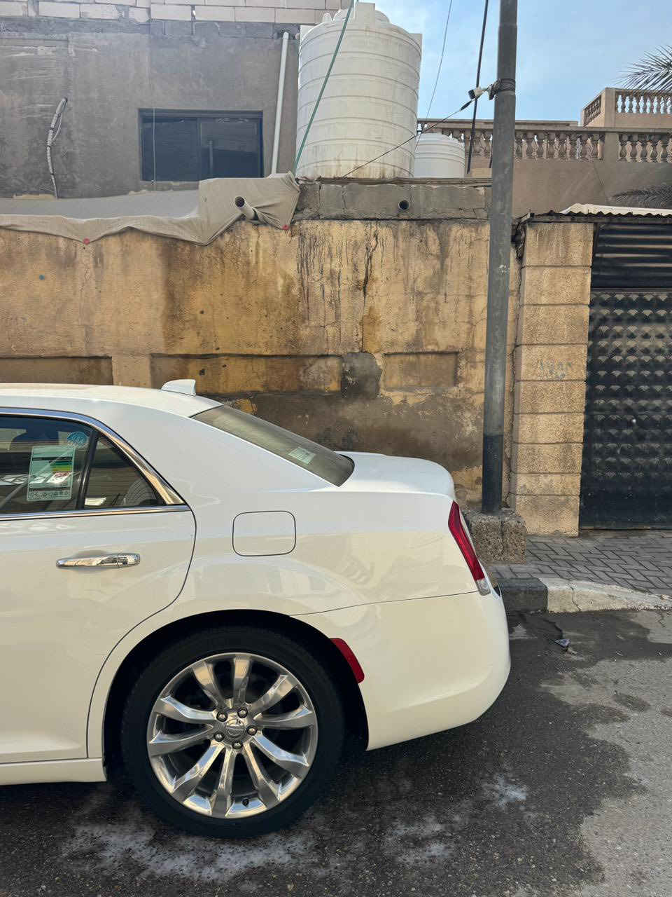 السلام عليكم اوباما c2016 فول للخير كفاله عامه سياره ماشيه 100ml برده خلفيه كشن حار وبارد ستيرن كهربائي سياره احلى من الصور مكانه البصره نواب الضباط ***********
