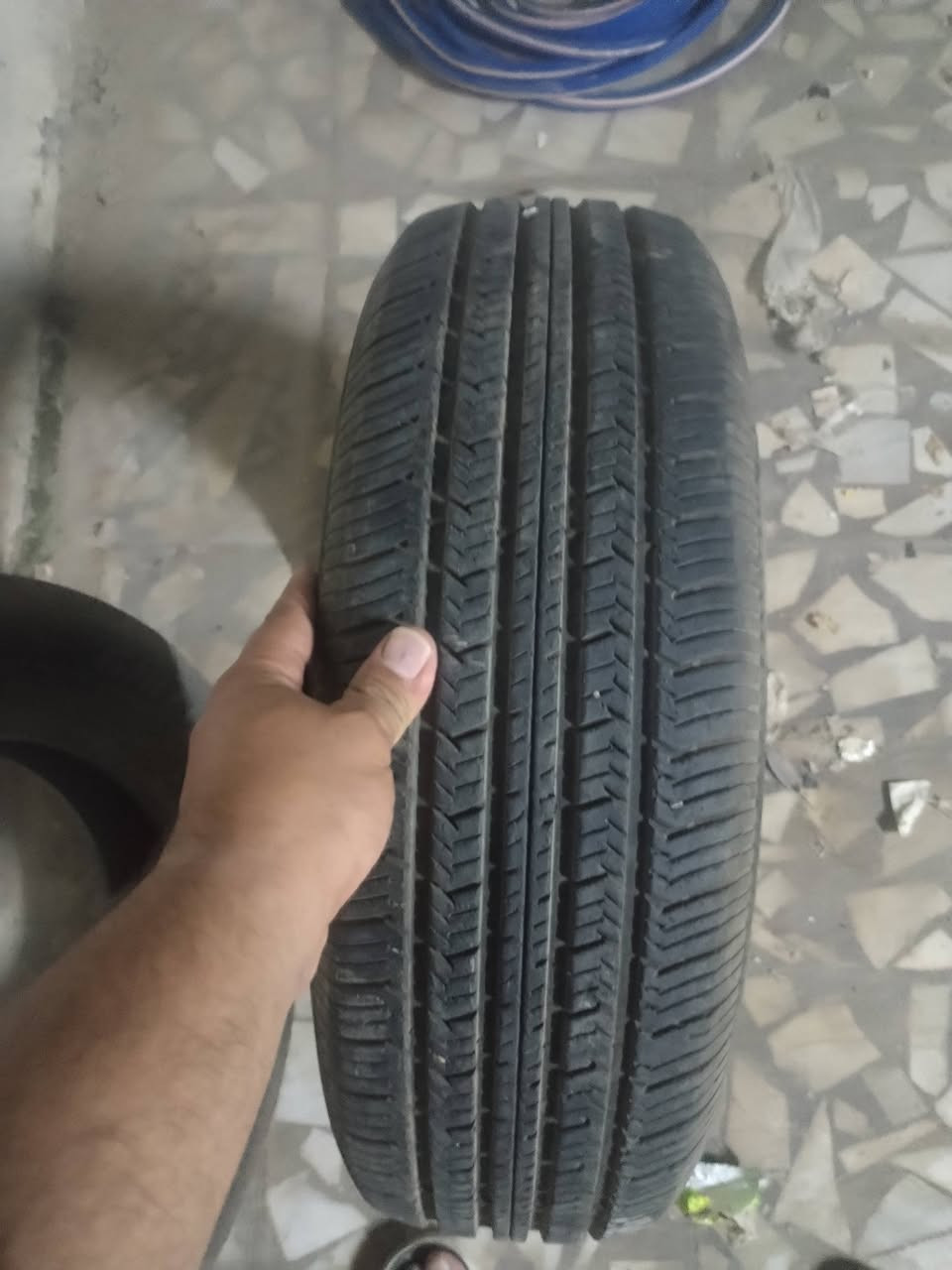 سلام عليكم زوج تأيرات نضاف مثل مواضح بل صوره حجمهن 185/65/15  ستعمالهن سبوع السعر 50وبيعن مجال المكان بغداد  الهاتف ***********
