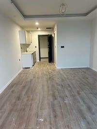 ستوديو • أربيل • كرين وورلد