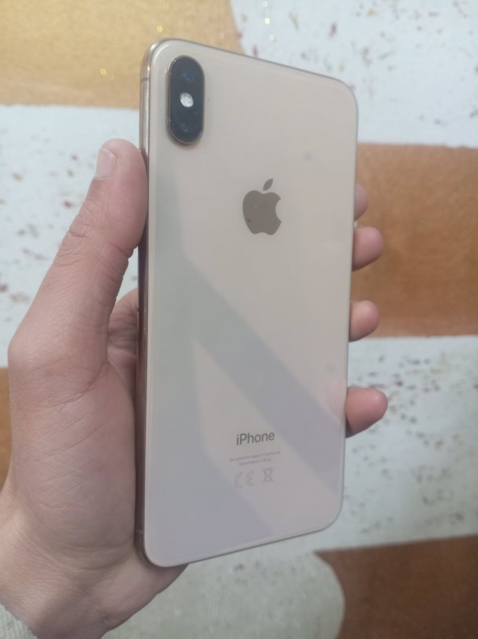 سلام عليكم 
جهاز اكس ماكس
 نضافه فول شخط ما بي
ذاكره 64
شاشه ثلاث خيارات
فيس ايدي شقال
سيم كارت 1
بطاريه 85 

السعر 185
مكاني ايمن الموصل
***********
