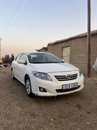 تويوتا كورلا موديل ٢٠٠٩ خليجي محرك ١٦ بدون ضربة بس بي تعديل بارد و كار...