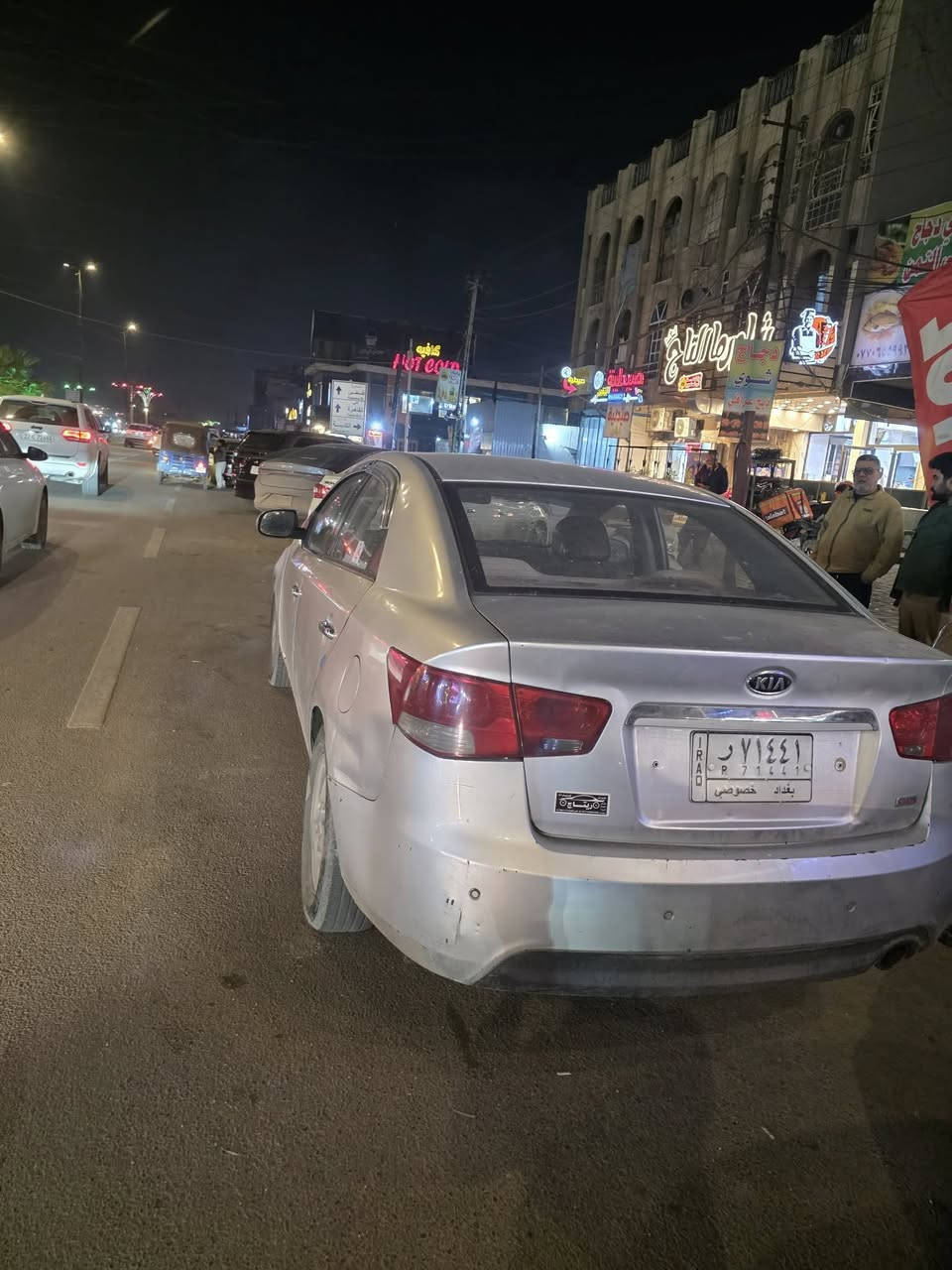 سلام عليكم سيراتو 2011للبيع او مرواس ماكن بغداد مكينه وكير مكفول شواصي مكفول لغود مكفول بيه طخات مال ابنيه وتريد تبيع ***********
