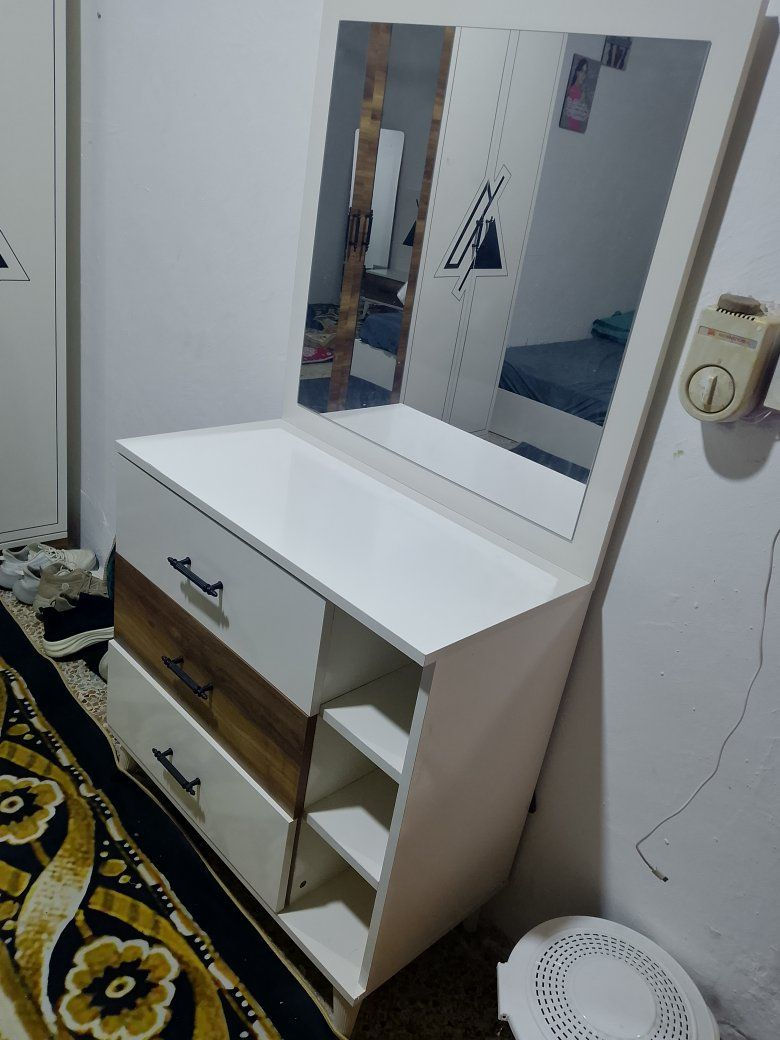 السلام عليكم غرفة اخشاب تركيه اربع قطع بدون جربايه مامستعمله بس شهر


**إذا كنت صاحب هذا الإعلان وتريد حذفه لأي سبب، رجاءا أرسل رسالة إلى الدعم الفني**