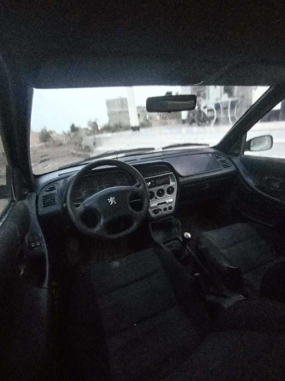 بيجو حره 2001موديل بيع مراوس يرهم***********
