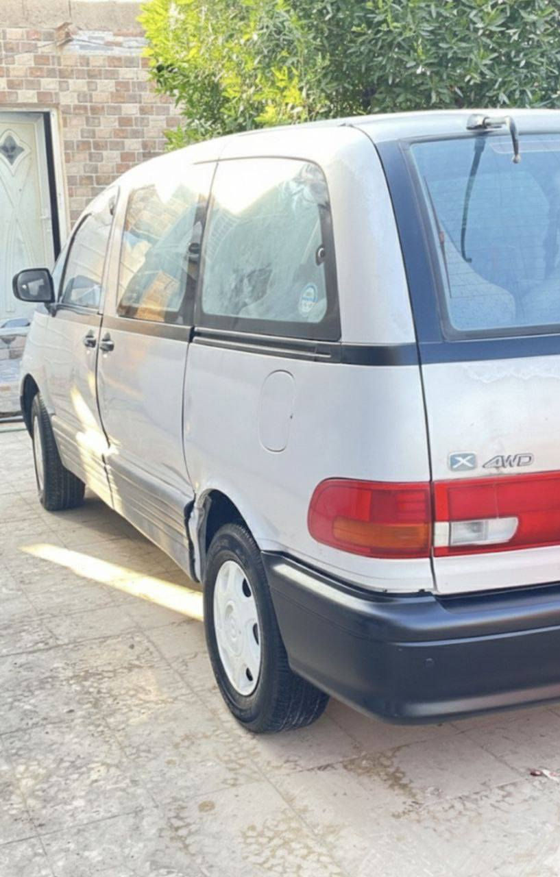 سلام عليكم .
سيارة ياباني سبعة راكب موديل 1996 سيارة كفالة عامة مكينة كير تخم تاير تبريد نقصة كمبريسر شرط سيارة بدون اي خياس سيارة جديدة بمعنة الكلمة دواخلة جديدة مكينة 2400 سيارة مشروع وطني سنوية 2028
موصفات حساسات وتحكم مري
سيارة ناعمة وحلوة وبلعافية على لياخذة .الاستفسار ***********

سعر 60 ورقة وبية مجال
