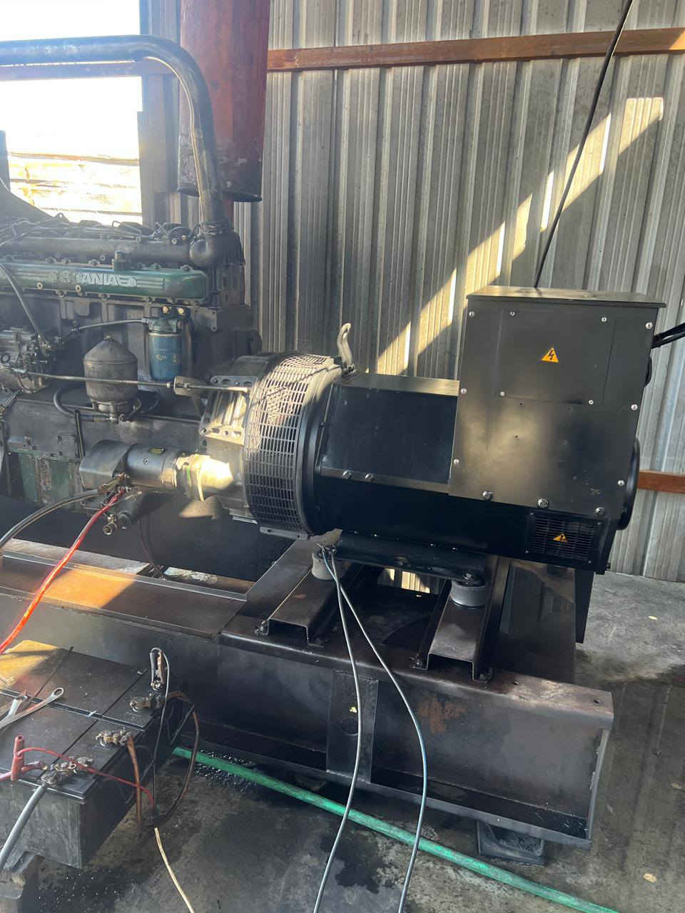 سلام عليكم مكينه بومه 95 السعر 35وبيها مجال قليل العنوان بغداد الرقم الهاتف للستفسار ***********
