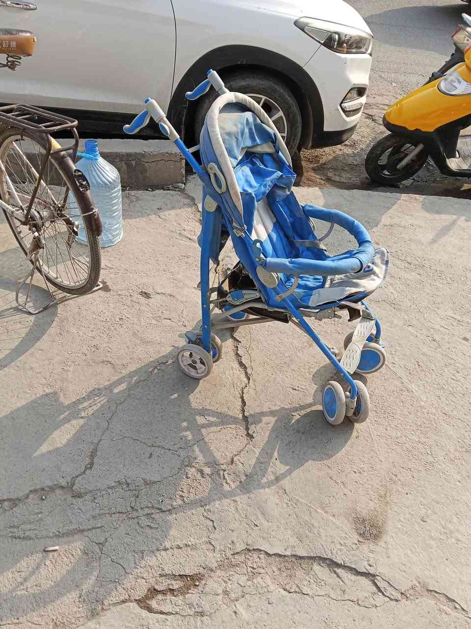 عربانه مال اطفال نضيفه للبيع قيم وخذ ***********
