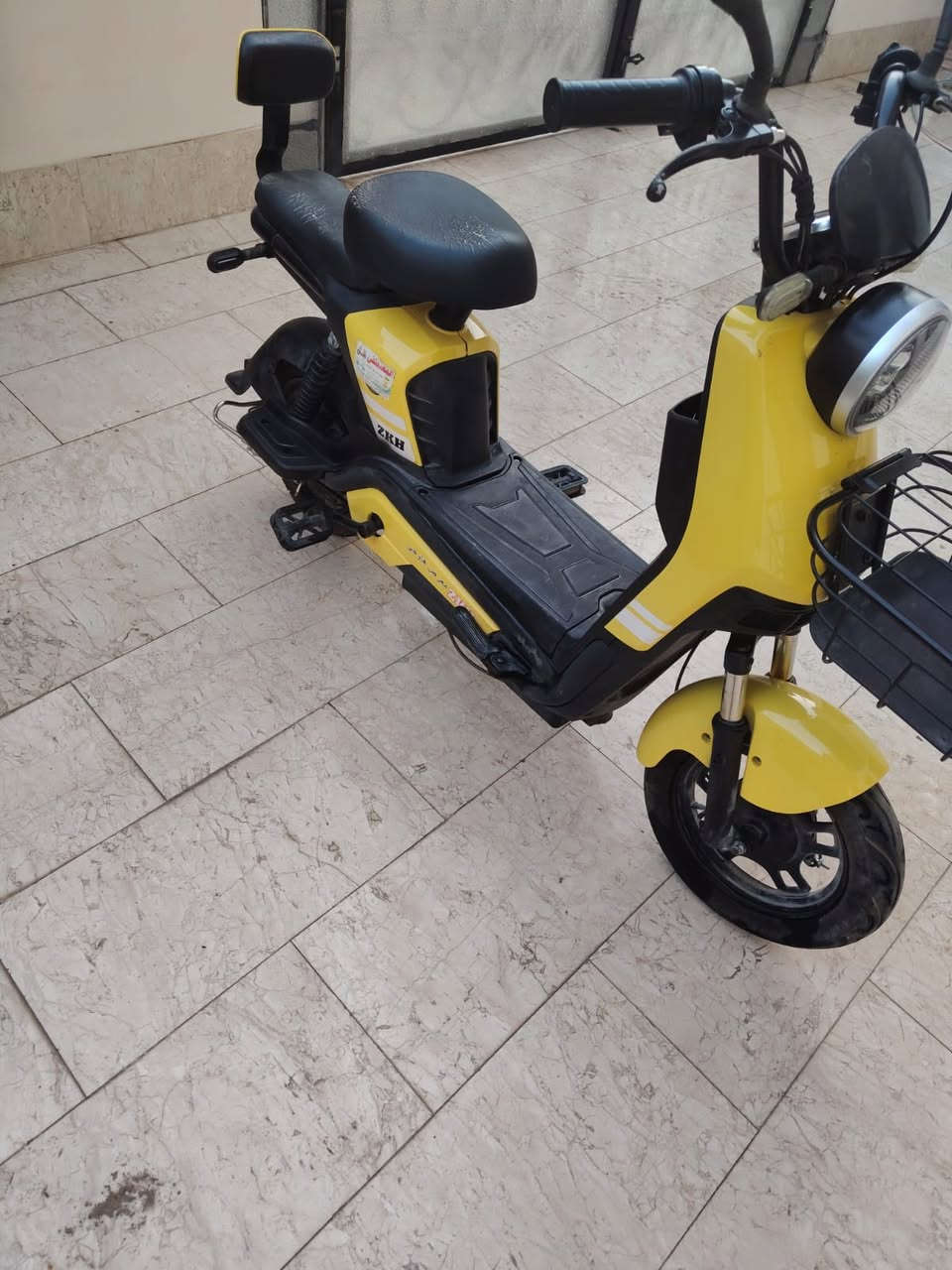 بايسكل شحن مقاس 14 مديل 2024 ماشي 1750 كيلوا متر سرعه 35 حقيقي جديد ومامبدل اي شي 
نضيف جدا السعر185 الف العنوان كربلاء استفسار ***********
