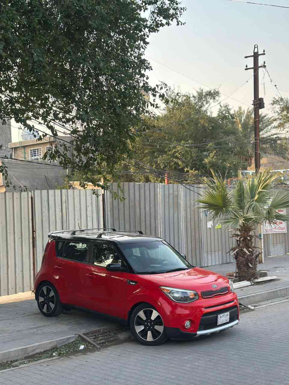 صول 2018  بلاص وارد امريكي
حادثه موضح بلصور
ويلكب 18￼
تو كلر
تبريد بيانو
شاشه
محرك 2000
وبعد بيها موصفات
السعر 130 وبيها مجال بسيط حك الجيه
***********
