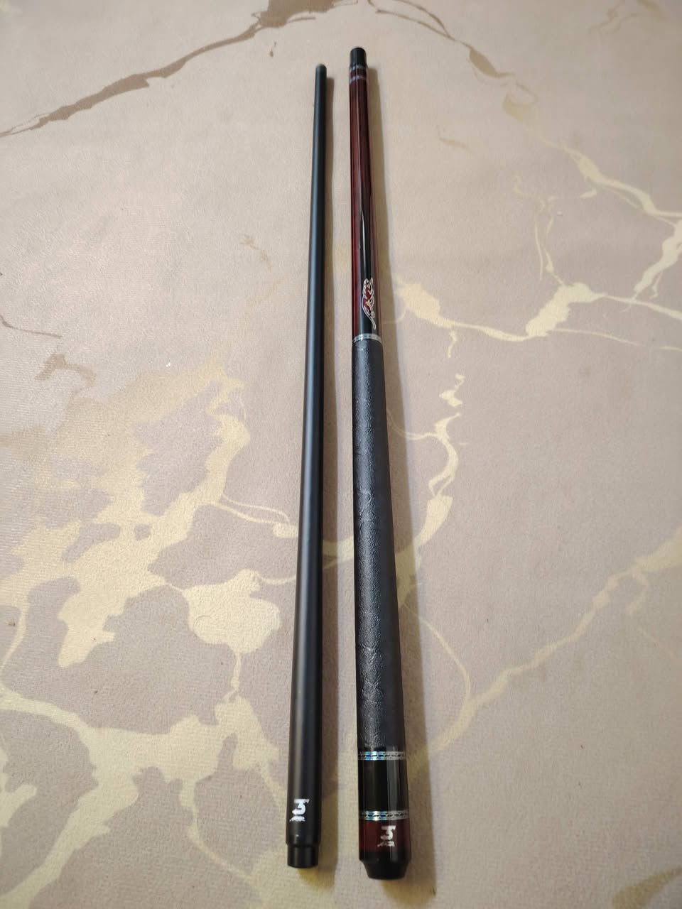 سلام عليكم كيوب بهل شكل كاربون فايبر اصلي من مركات برديتور ماركه عالميه حجم التبه 12.5 يعني ١٢ ونص واني خادم للطيبين 💓💓💓


**إذا كنت صاحب هذا الإعلان وتريد حذفه لأي سبب، رجاءا أرسل رسالة إلى الدعم الفني**