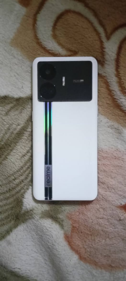 السلام عليكم Realme GT Neo5SE 
البطاريه 5500
رام16+8
الذاكره 1تيرا يعني الف گيگا
الشاشه 6.74بوصه
السعر 500الف


**إذا كنت صاحب هذا الإعلان وتريد حذفه لأي سبب، رجاءا أرسل رسالة إلى الدعم الفني**