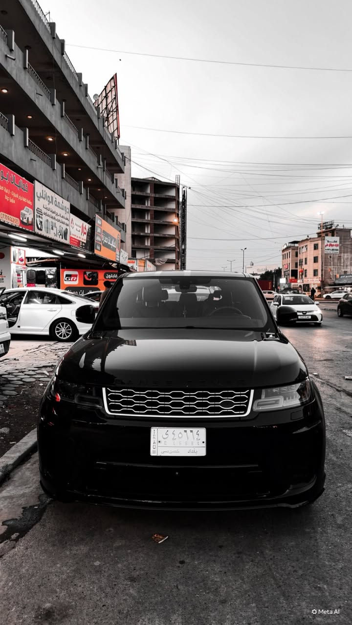 مساء الخير
Branch to killer two colour sport Wallet Sardar had had this SVR رانج سبورت وكاله سرادر تو كلر محدث SVR 
سياره جديده و بحاله حيل ممتازه 
مديل 2017 خليجي 
كفاله عامه سياره كلشي بيها كفاله 
سياره عليها إضافات كت كامل من وكاله SVR 
وعليها دوسات كهربائيه نضام ذكي مع ضمان 
عليها BBF على سياره بل كامل و كت قديم هم مغلف
سياره تو كلر سقف يجي سلفر اني مغلفه اسود 
سياره بدون حادث بدون صبغ بدون تكحيل على حاله وكاله 
سياره فول موصفات traffic فتحه سقف بانورما كشنات تحكم كهرباء 
تدفاء تبريد وضعيات قياده مودات قياده ما حاجه اذكر كل موصفات 
لين سياره معروفه مكينه تجي V8 مكينه كير أكيد كفاله من كلشي 
كلشي بل سياره مكفوله رقم بغداد تحويل ثاني سياره قويه 
جكات بحاله ممتازه ويل كروم حجم 21 لون تيتانيم titanium
داخل غرفه احمر dark red red ملاحضه كل غراض تحديث موجوده انطيها ويه بيعه سبب بيع لشراء سياره  
ماشيه سياره 60000 كيلو متر 
سياره عائليه بدون أي تزويد بلاديه 
مكان سياره بغداد ل استفسار *********** 
سعر سياره 370 ورقه سعر سياره بلدينار عراقي 57350
