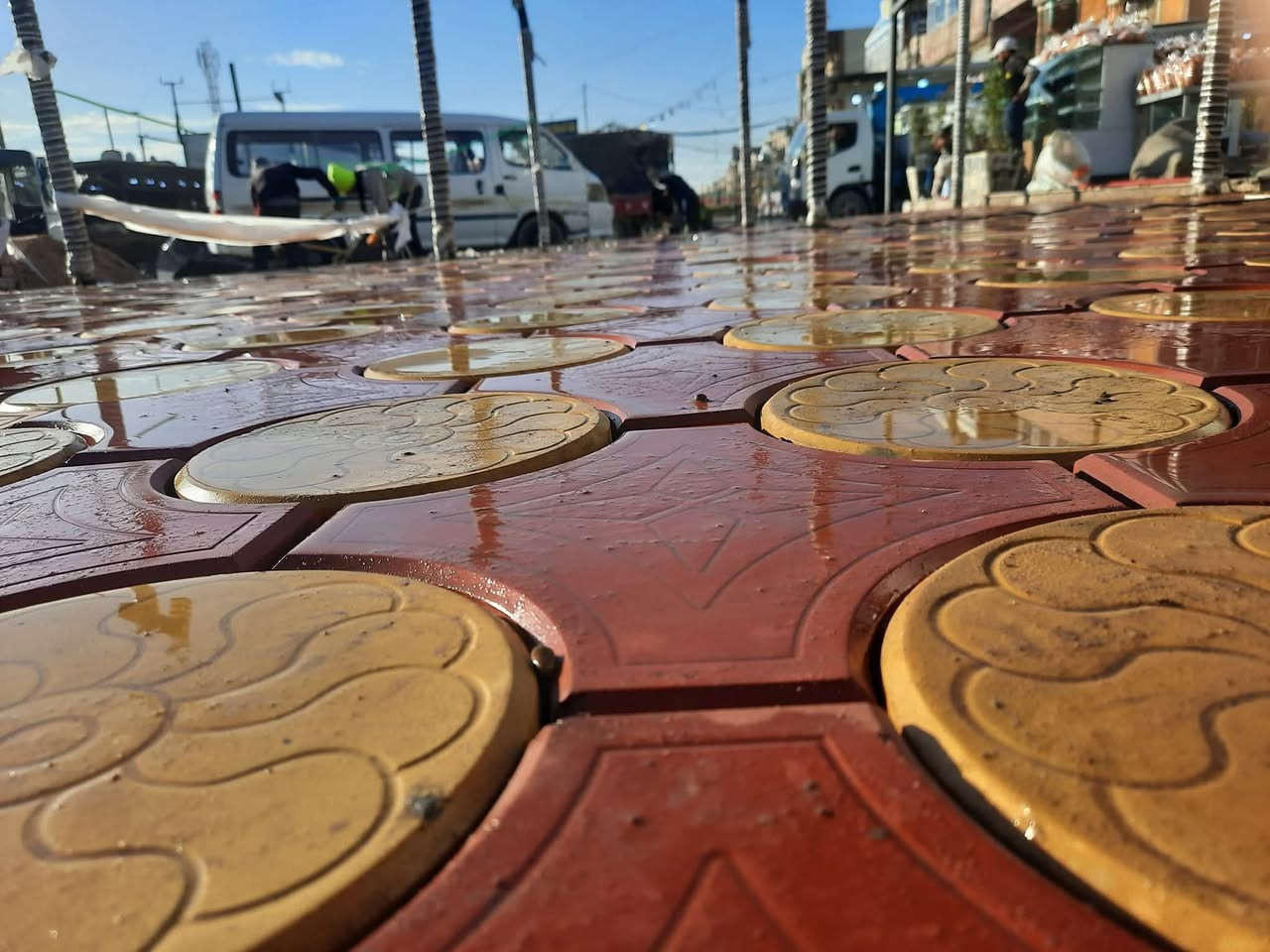 السلام عليكم. جميع انوع المقرنص 🔨⚫
خلفات مقرنص🛠️🔵🔴عمل المقرنص بنواعه
عمل ساقيه+عمل رصيف +عمل كبات+بورسلين+عمل 
كرانيت+عمل كربستون+عمل كاشي + ⚒️🛠️🛠️⚒️⚔️نعمل  في جميع المحافضات ✈️🛩️⬛
عمل درجه اولى ↙️↘️⛏️🔨⚒️الثقه في عملنه للتواصل ‏ *********** ‏
