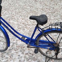 بسكليت • للبيع