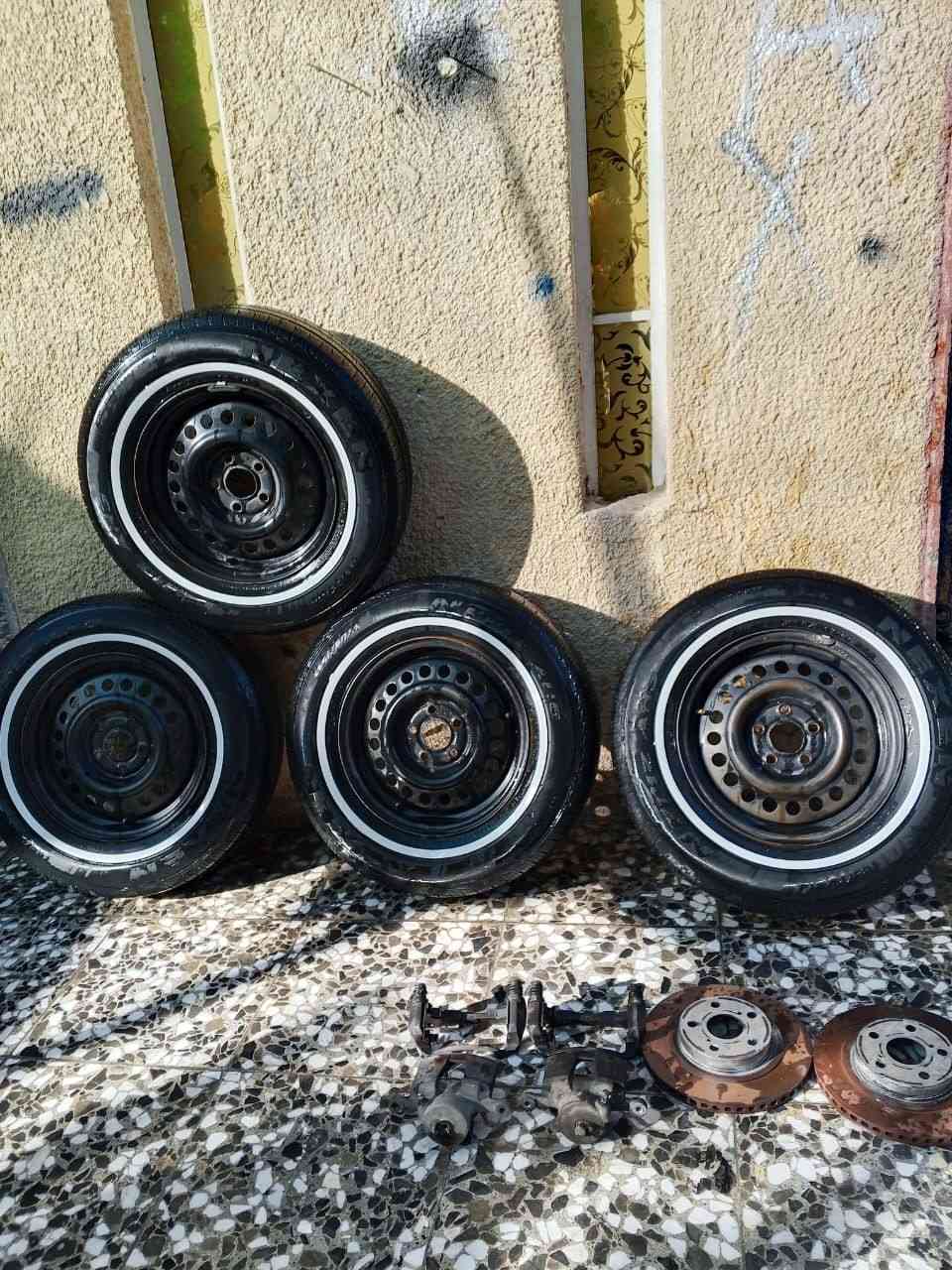 السلام عليكم ورحمة الله وبركاته من رخصة الادمن المحترم تحويرة كورلا نظيفة كاملة الويالة موس ممصبوغات عل صبغ البلاد للبيع او مراوس بتحويرة النترا ***********
