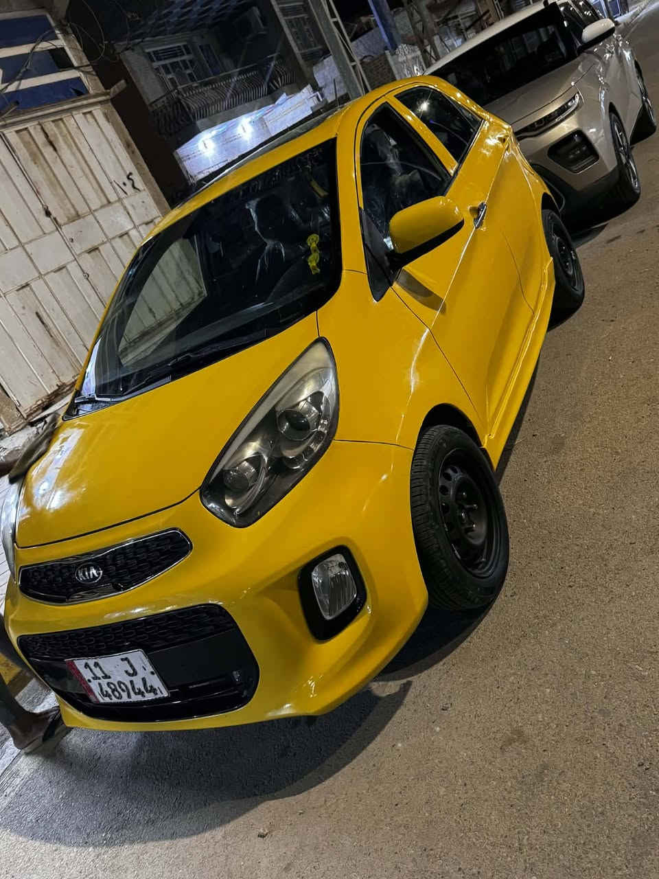 كيا بيكانتو 2016 فول فول
تايرات نص  عمر

صدر 80/ 

مكينه 1400 لجبيره

تبريد ثلج 

بيه جاملق واصله لتكمه  ومصلحه

مصبوغه عام

65 بيه مجال سعر سايبا  

***********

بصمه لسياره
