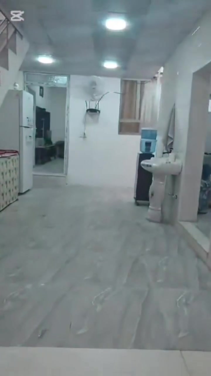 دار سكني للبيع...

المساحة : 60 متر .

الدار يتكون من :

غرف نوم  عدد 3 + مطبخ + مشتملات + منور + بيتونه .

السند طابو ملك صرف باسم شخص واحد شرط التحويل.

موقع الدار : موصل - منطقة حمام المنقوشة خلف مسجد العراقي .

                لمزيد من المعلومات والاستفسار
                      مكتب نبع الحياة للعقار
          موصل شارع خزرج قرب قاعة الملا خضير
                          ***********
                          ***********
                          ***********
                          ***********
                علق بكلمة تم ليصلك كل جديد
