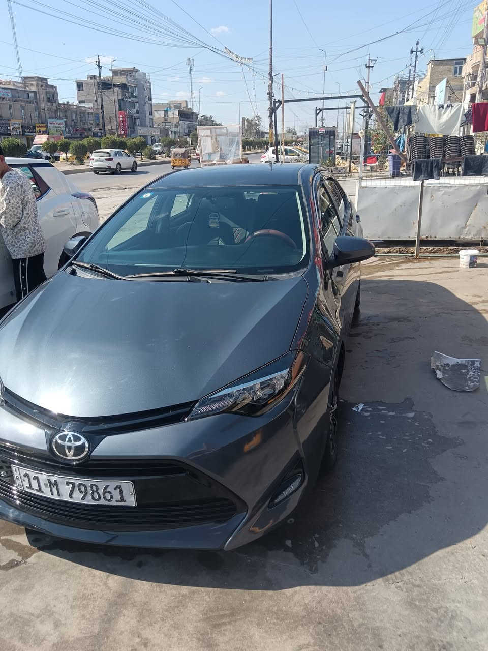 سلام عليكم كورلا موديل 2015  محدث بجم وارد امريكي LE  سيارة غرفته نظيفة جدا والسيارة ممتعوبة السعر 120 بي مجال العنوان بغداد الدورة هاتف ***********
