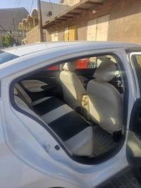 نيسان سني مكسكي ماشيه ١٦٦٠٠ ضمان شركه بيه طخات موضحه في الصور الرقم بغ...